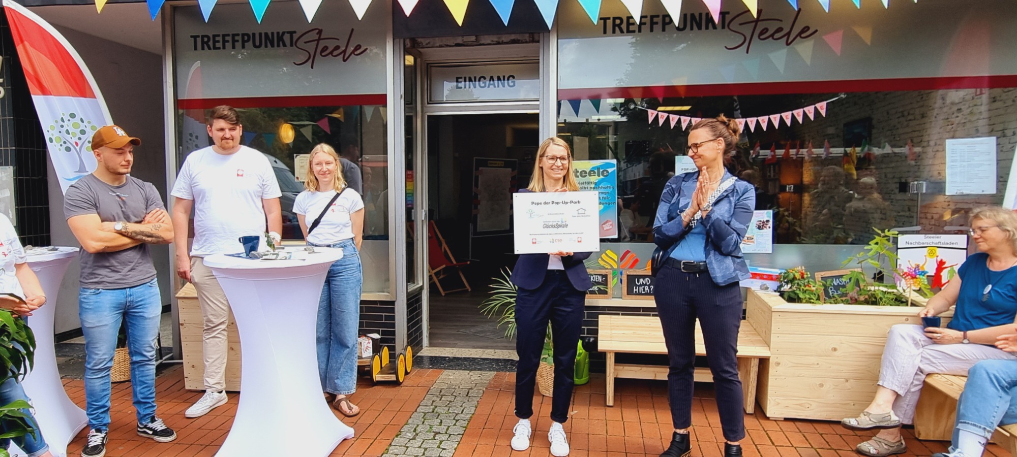 Eröffnungsfeierlichkeiten des Pop-Up-Parks